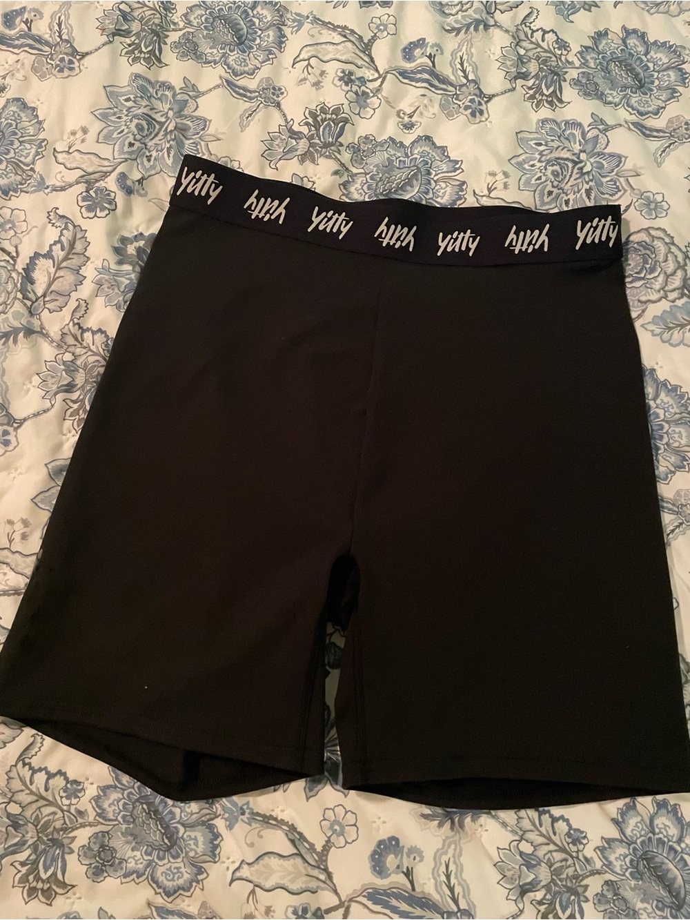 YITTY Black High-Rise Logo Waist Bike Shorts